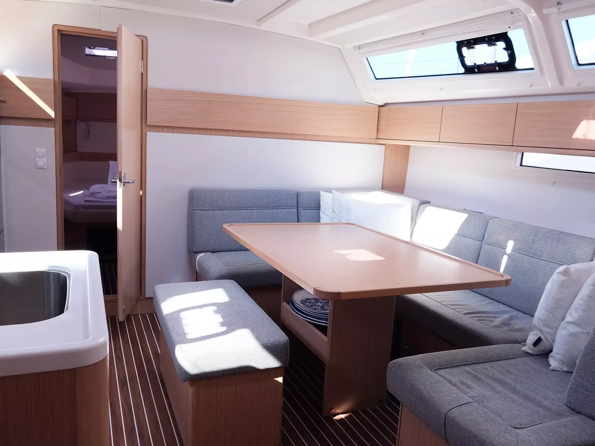 adina-ic-detay-2_6436d