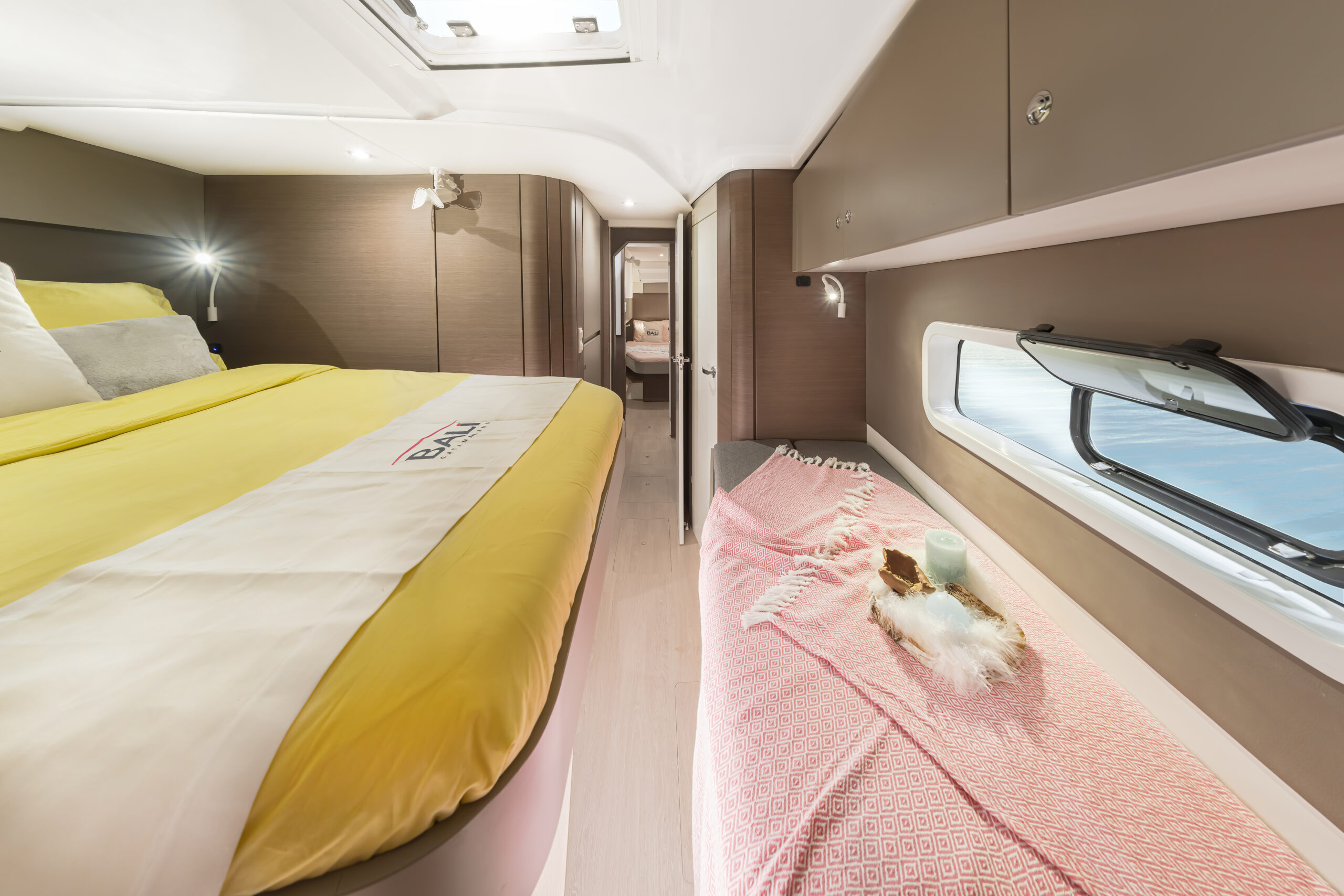 Bali Catspace Voile Catamaran